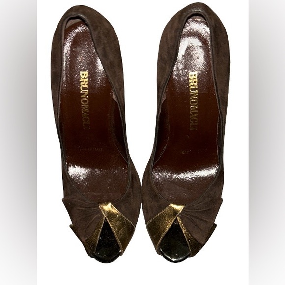 Bruno Magli heels - Picture 1 of 2